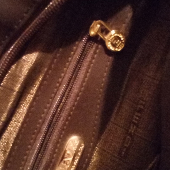 Authentic Fendi Purse - Picture 7 of 7